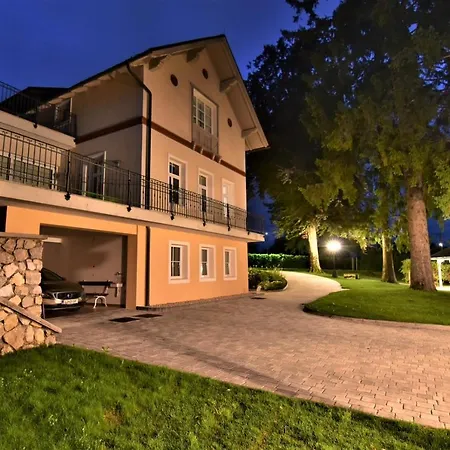 Апартаменты Lake Kljuce Блед